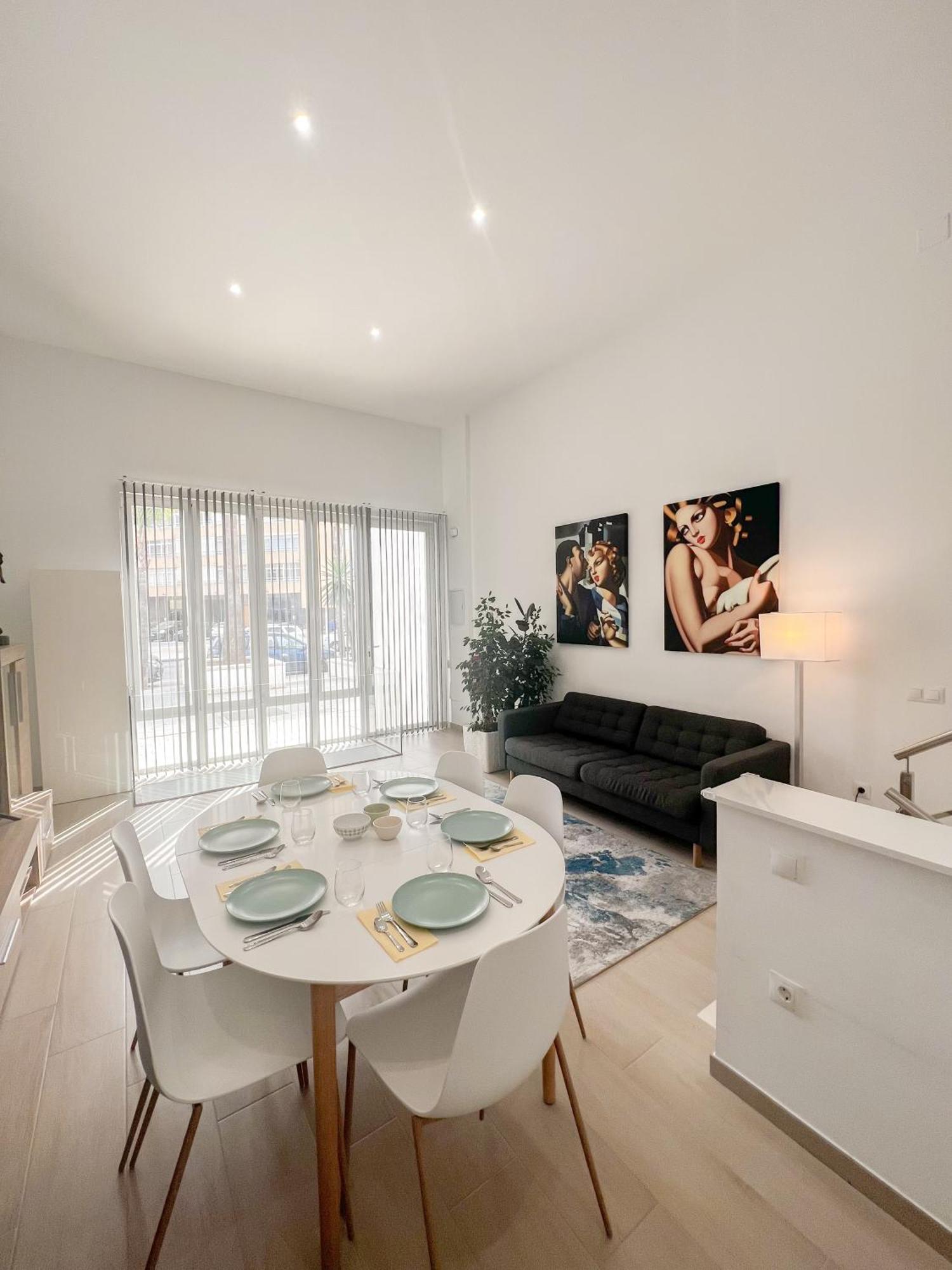 Cozy And Modern Family Flat Carihuela Apartment Torremolinos Exterior photo