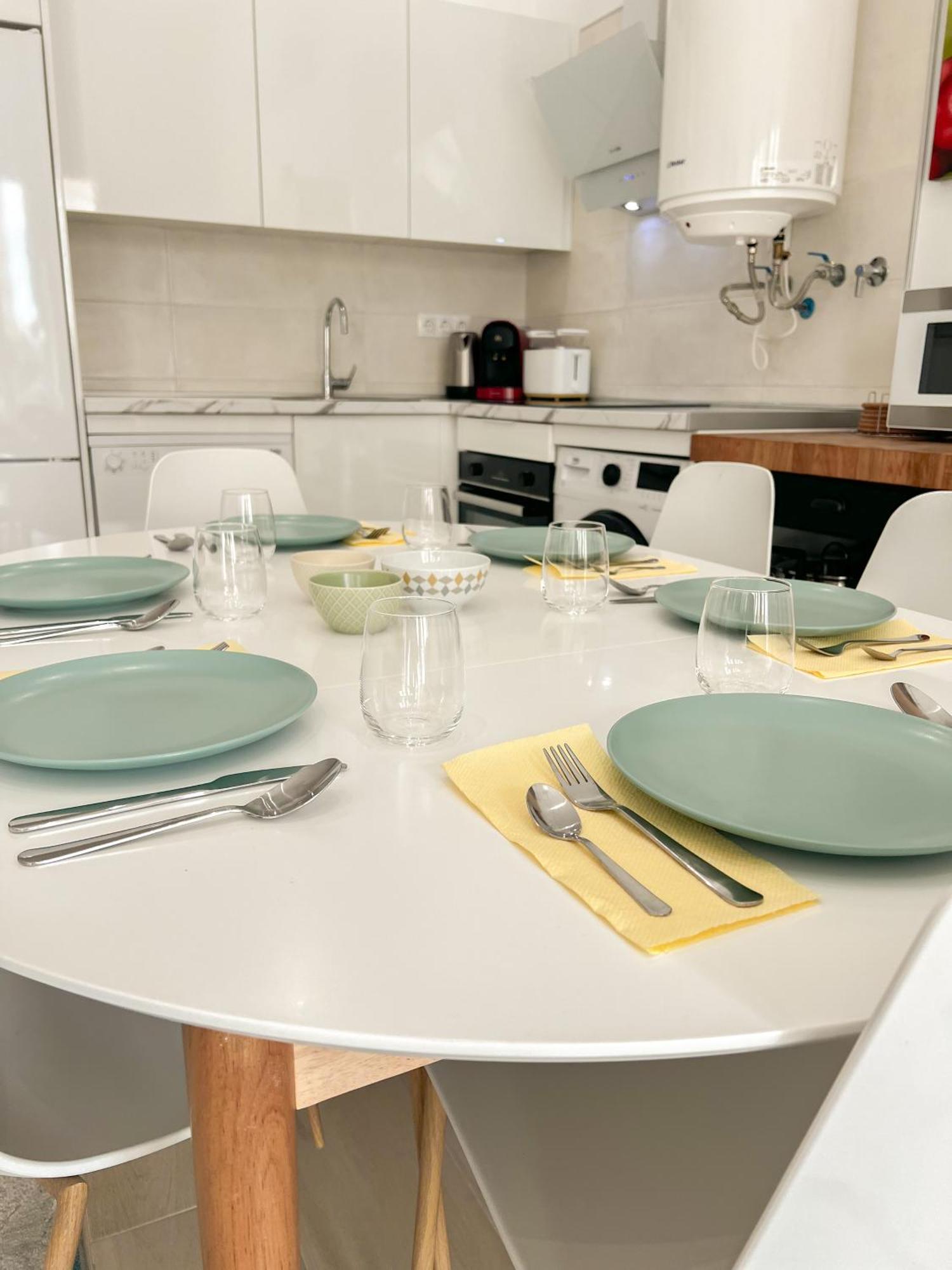 Cozy And Modern Family Flat Carihuela Apartment Torremolinos Exterior photo