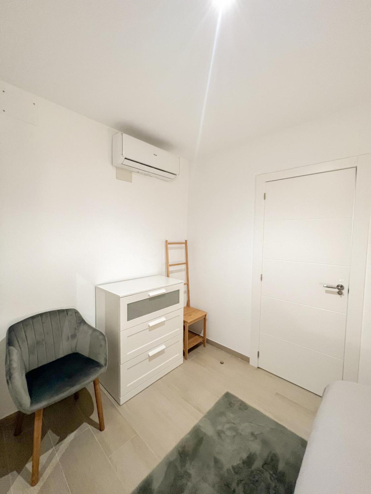 Cozy And Modern Family Flat Carihuela Apartment Torremolinos Exterior photo